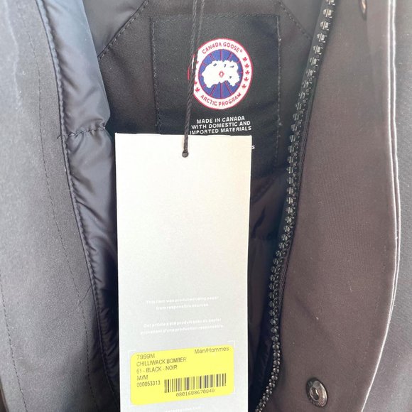 Canada Goose Chilliwack Bomber Jacket - Picture 12 of 16
